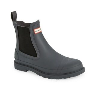 Hunter Commando Waterproof. Chelsea Boot (Men’s) (Black)